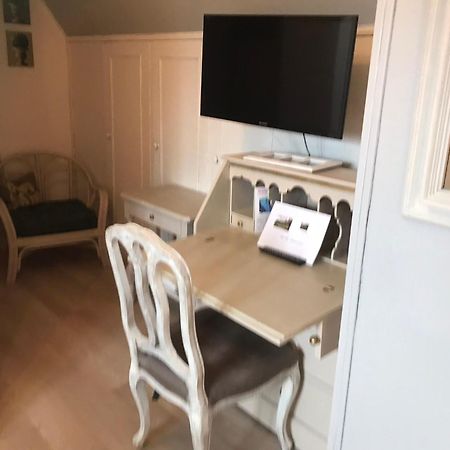 Les Chaumieres Du Pays D'Auge Bed & Breakfast Le Breuil-en-Auge ภายนอก รูปภาพ