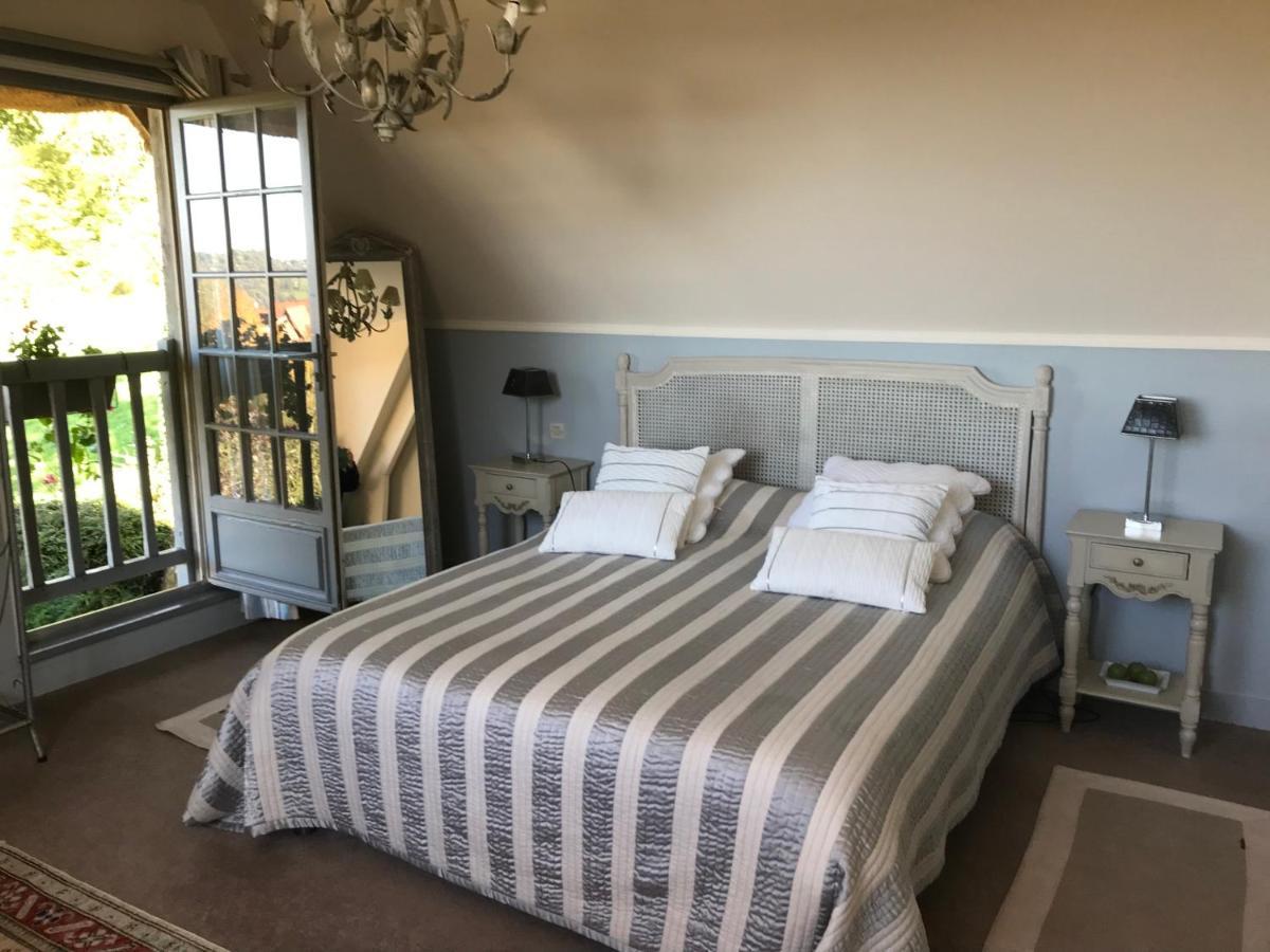 Les Chaumieres Du Pays D'Auge Bed & Breakfast Le Breuil-en-Auge ภายนอก รูปภาพ