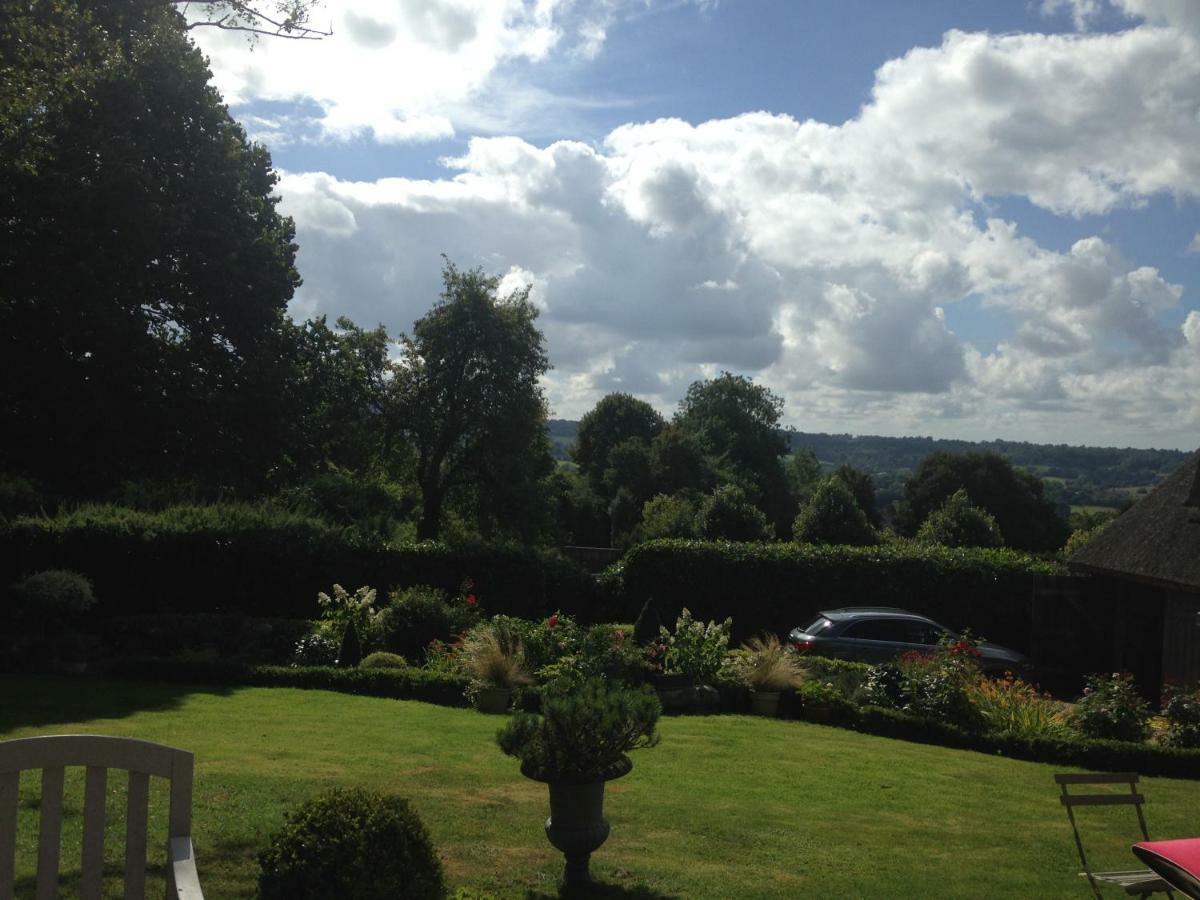 Les Chaumieres Du Pays D'Auge Bed & Breakfast Le Breuil-en-Auge ภายนอก รูปภาพ