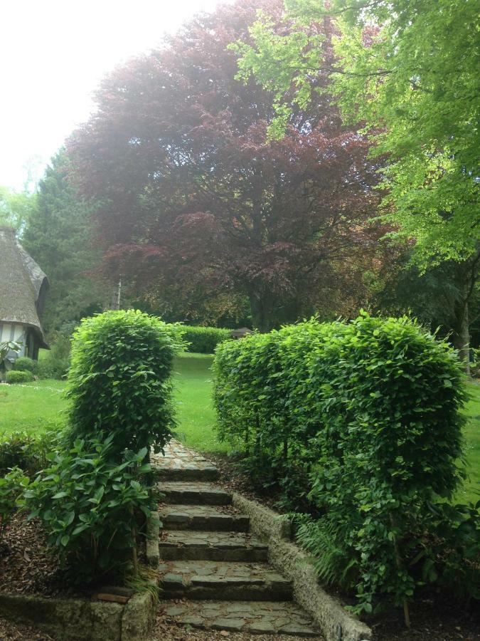 Les Chaumieres Du Pays D'Auge Bed & Breakfast Le Breuil-en-Auge ภายนอก รูปภาพ